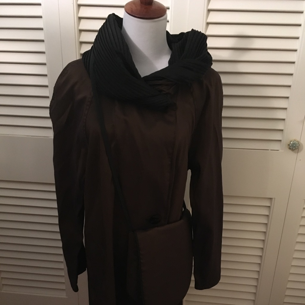 MYCRA Pac. packable raincoat with travel bag